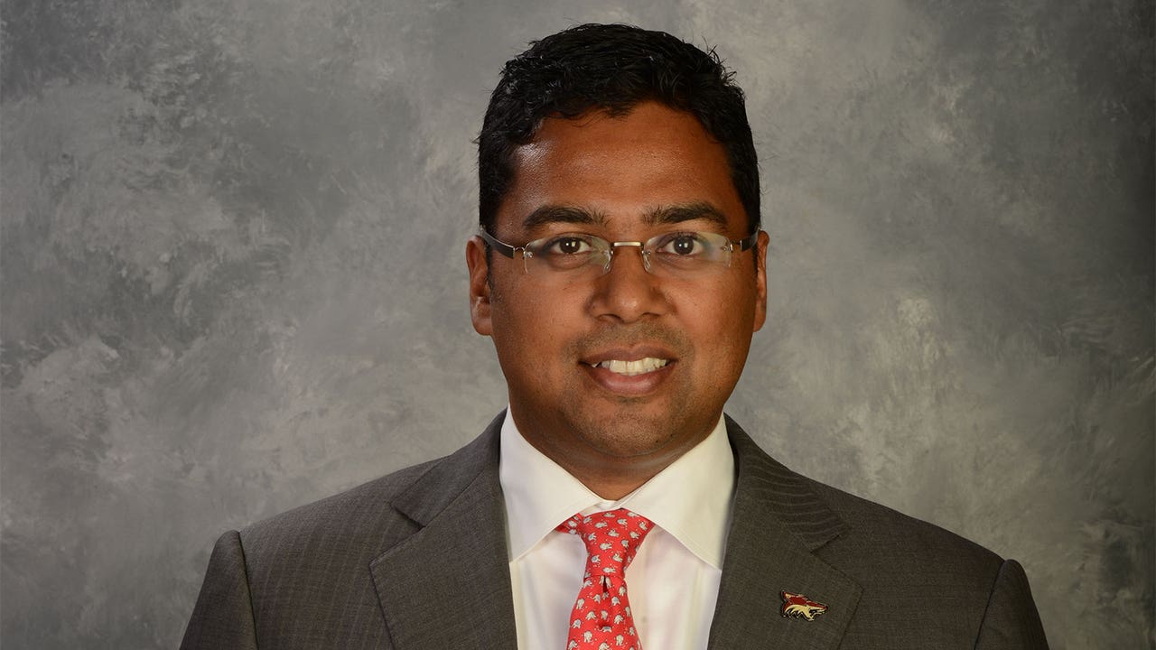 Coyotes co-owner Dey stepping back from day-to-day operations